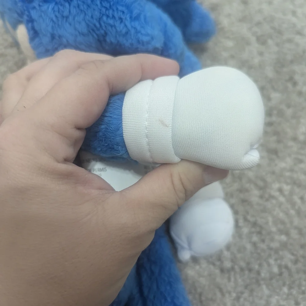 Sonic the Hedgehog Blue Plush Toy - Picture 5 of 6